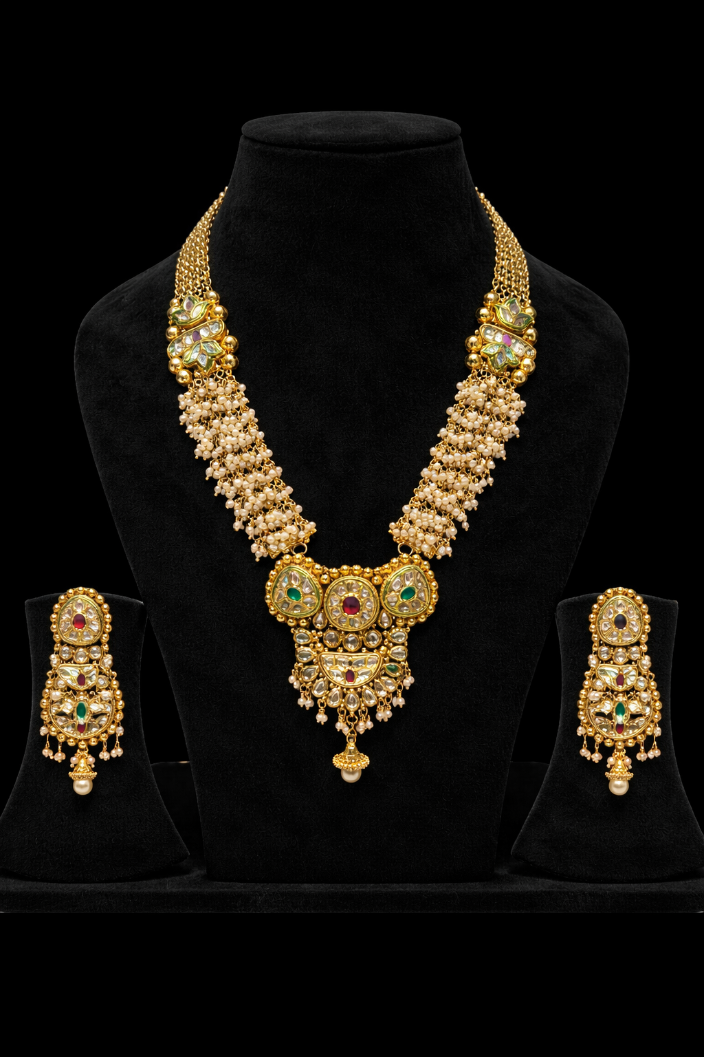 Bridal Set Handcrafted In Rich Gold Detailing