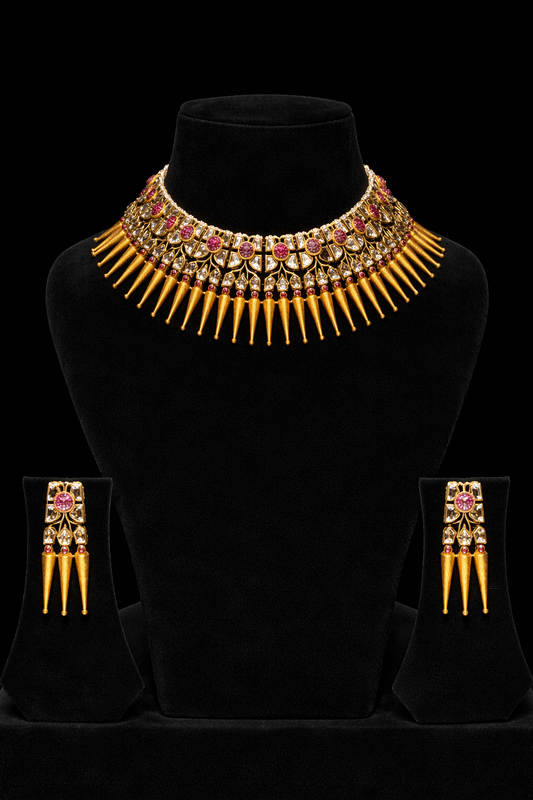 Choker Set With Radiant Gold Tones